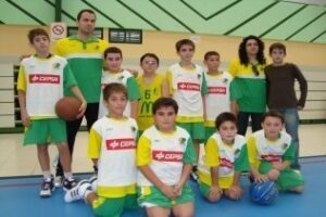 El Montera vence el derbi comarcal de minibasket