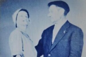 Las fotos de Juan Moya: El Chato y la Bella"