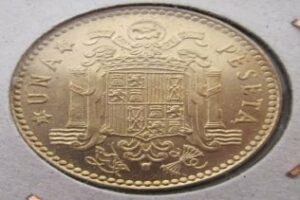 Preguntas Incómodas: A diez años vista del cambio, ¿nos ha beneficiado el euro o añora la peseta?