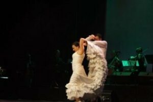 El Centro Andaluz pide a las administraciones que promocionen el montaje musical La voz del agua"