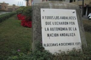 El PA pide que la bandera andaluza ondee en el mástil de la avenida Blas Infante