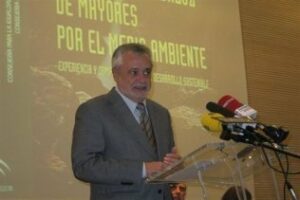 Griñán convoca las elecciones andaluzas para el 25 de marzo