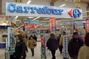 CCOO expectante ante la propuesta de Carrefour de cambios sustanciales en las condiciones de trabajo