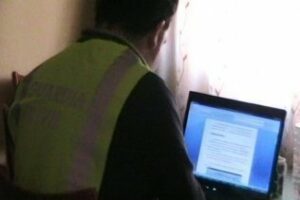 Desarticulada una red de estafadores que operaban vía Internet con la detención de 15 personas