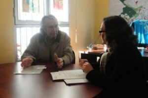 La Casa de Extremadura presenta sus proyectos y necesidades a la edil de Participación Ciudadana