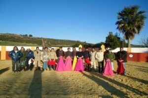 Los alumnos de la Escuela de Tauromaquia celebran un tentadero en La Doctora