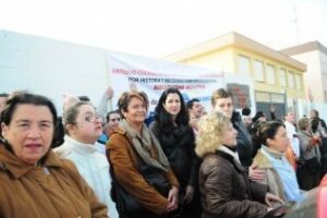 El equipo de Gobierno respalda la reclamación de Apadis para la cesión del antiguo colegio "Virgen de la Esperanza"