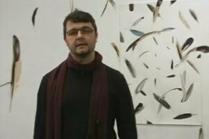 Las artes pláticas de Yeyo Argüez y su último trabajo Levedad en construción"