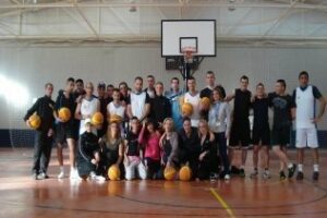 Una asociación promociona el deporte entre los reclusos de la prisión de Botafuegos