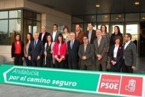 PP y PSOE se enredan en una álgida discusión en el Día de la Mujer