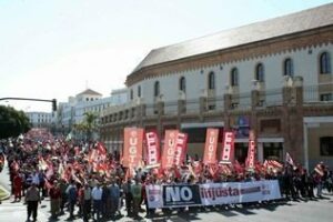 Más de 220.000 andaluces se manifiestan contra la reforma laboral
