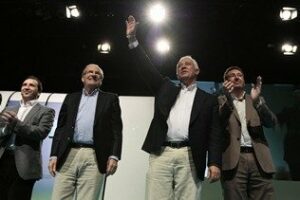 Javier Arenas subastará los coches oficiales si gana las andaluzas