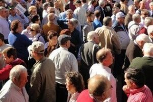 La población de Algeciras superará a la de Cádiz en un año