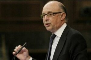 Montoro no ve "admisible" que la UE "conviva" con paraísos fiscales como Gibraltar