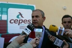 CEPES-A dice que el mercado laboral está en una situación "límite"