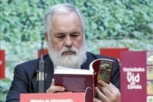 Cañete: Los presupuestos cumplen los objetivos de déficit pactados con la UE"