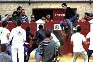 Sólo uno de los nueve heridos el domingo en los encierros sigue ingresado