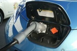 La venta de vehículos híbridos baja un 21,58% en el primer trimestre de 2012