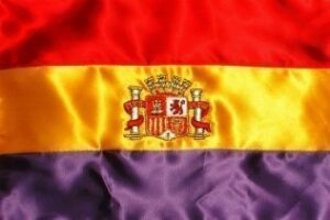 Multado por portar la bandera republicana en un partido de balonmano