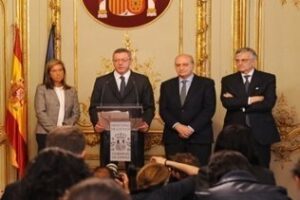 El Gobierno realizará un censo de afectados por casos de niños robados"