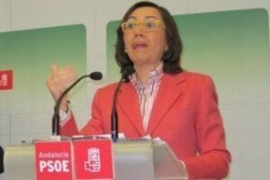 Rosa Aguilar afirma que los servicios sociales son "máxima prioridad"