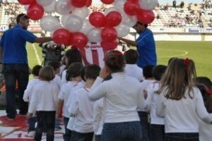 El Algeciras recibirá a los niños del IES Los Molinos, colegio de Conil