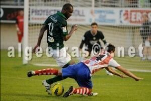 El Betis muestra su calidad en el Nuevo Mirador ante la afición albirroja