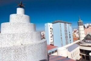 Conoce tu ciudad: El Kursaal o Centro de Congresos Río de la Miel