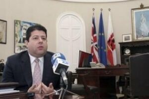 Gibraltar podría retrasar su decisión final sobre los pescadores