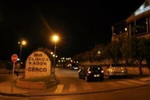 Falsa alarma social por un escape de gas en la clínica Radón de Algeciras