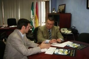 El Bus Búho comunicará zonas de ocio comarcales en horario nocturno