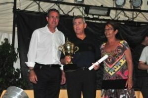 Entregados los premios de los concursos de casetas y carrozas de la Feria Real