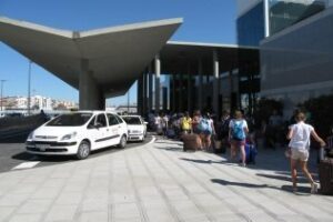 Nueva agresión a un taxista por parte de un "taxista pirata"