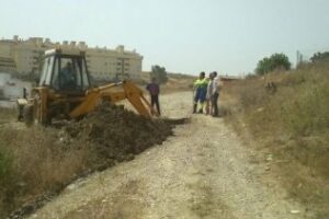 Emalgesa inicia la reparación de una tubería en la calle Andalucía