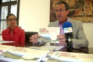 Presentan la guía de viaje: El Campo de Gibraltar: La gran avenida del mundo"