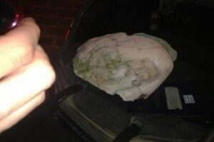 Decapitan la estatua de la Puerta de Jerez durante la celebración de la Eurocopa