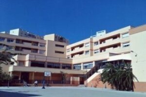 La Junta afirma que sí acometerá la reforma del Colegio Puerta del Mar