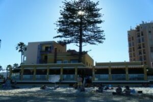 Los hoteles de Algeciras esperan alcanzar un 58 % de ocupación en julio