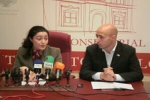 IU califica de durísimos" los últimos datos sobre la población activa española