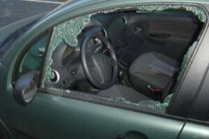 La Guardia Civil detiene al autor de nueve robos en vehículos ocurridos en Tarifa