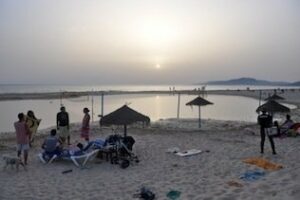 El viernes tarde, exhibición de Voley Playa y pista acuática en Bienstar Tarifa