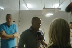 Cali & El Dandee y Juan Magán hacen vibrar San Roque durante tres horas