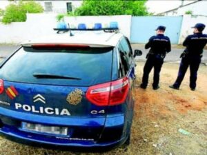 El piso donde se escondía el explosivo está en una zona con problemas sociales y de drogadicción