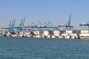 Detenidos los propietarios de un pesquero algecireño por contrabando de hachís