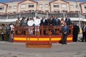 Cerca de 200 civiles juran bandera en un acto por el Bicentenario Sito de Tarifa