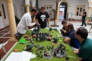 El edificio La Escuela acoge el VI Torneo Warhammer 40.000"