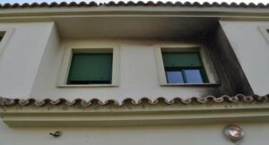 Ataca con Cócteles Molotov una casa en el Rinconcillo con sus moradores en su interior