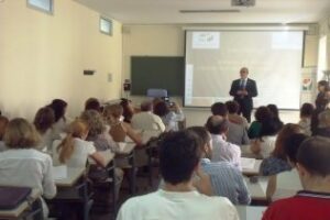Cuarenta profesionales de la psicología asisten a un taller en Mancomunidad