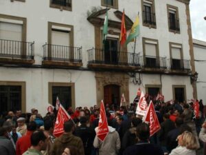 El Juzgado de lo Social falla en favor de los despedidos del Ayuntamiento de Los Barrios