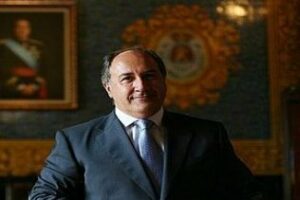 IU lamenta que Landaluce se instale su acción política en la mentira permanente